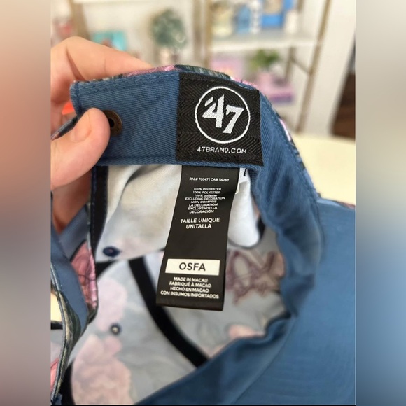 47 Brand Floral Pittsburgh Penguins Hat - Picture 2 of 3